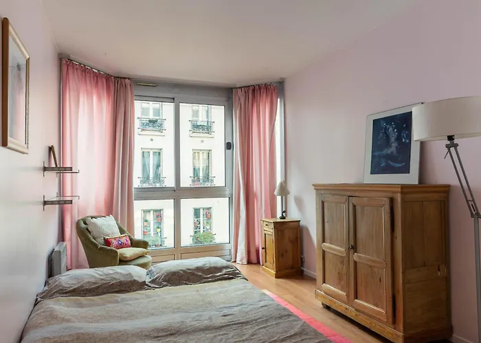 3 Quiet And Bright 아파트 *